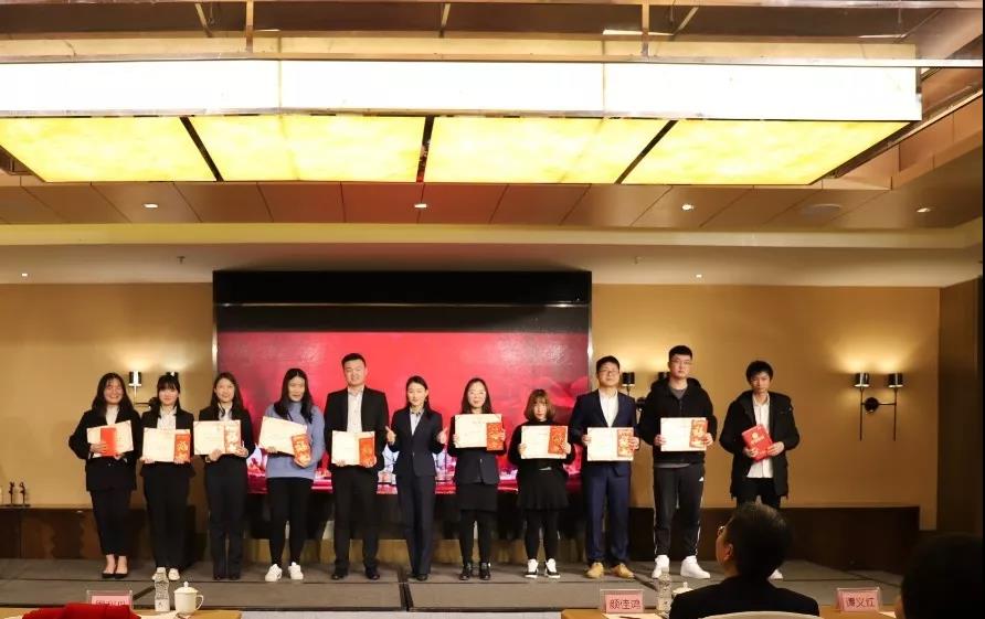 开云手机官方网站篇|凝心聚力谱新篇,砥砺奋进铸辉煌!